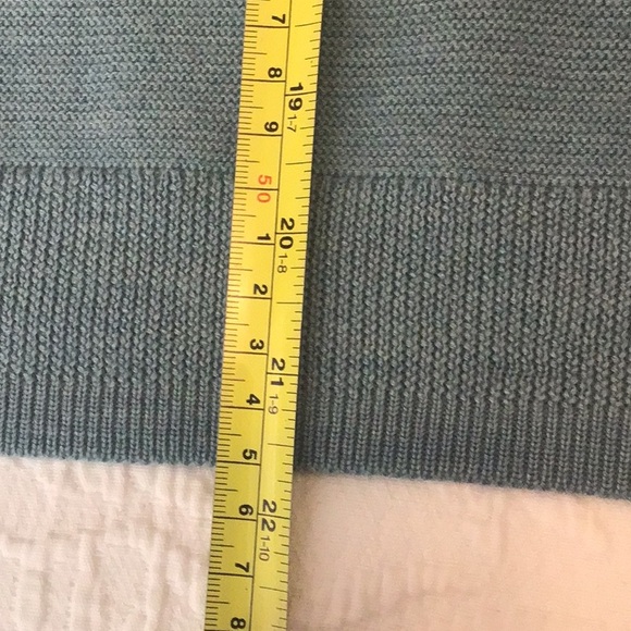 The Reset R Label Top Essential Sweater - Picture 7 of 11